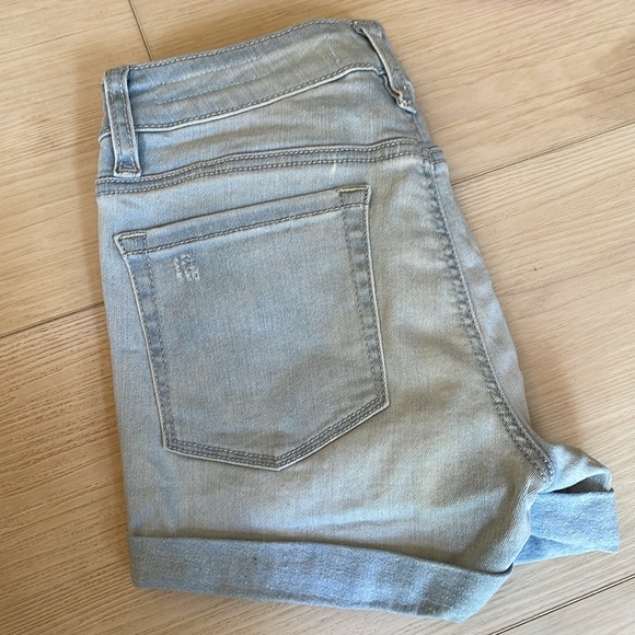 Pacsun super stretch shortie jean shorts. - Picture 10 of 10
